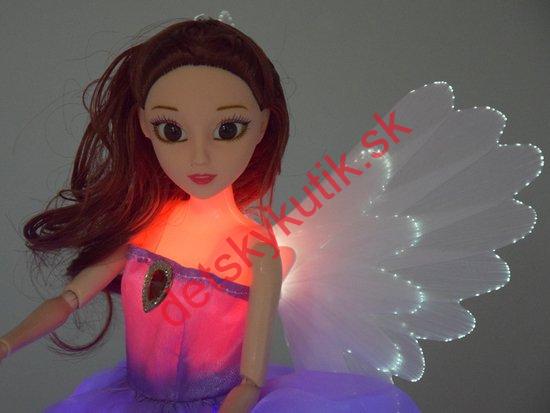 Bábika-Víla-tancuje, svieti a spieva