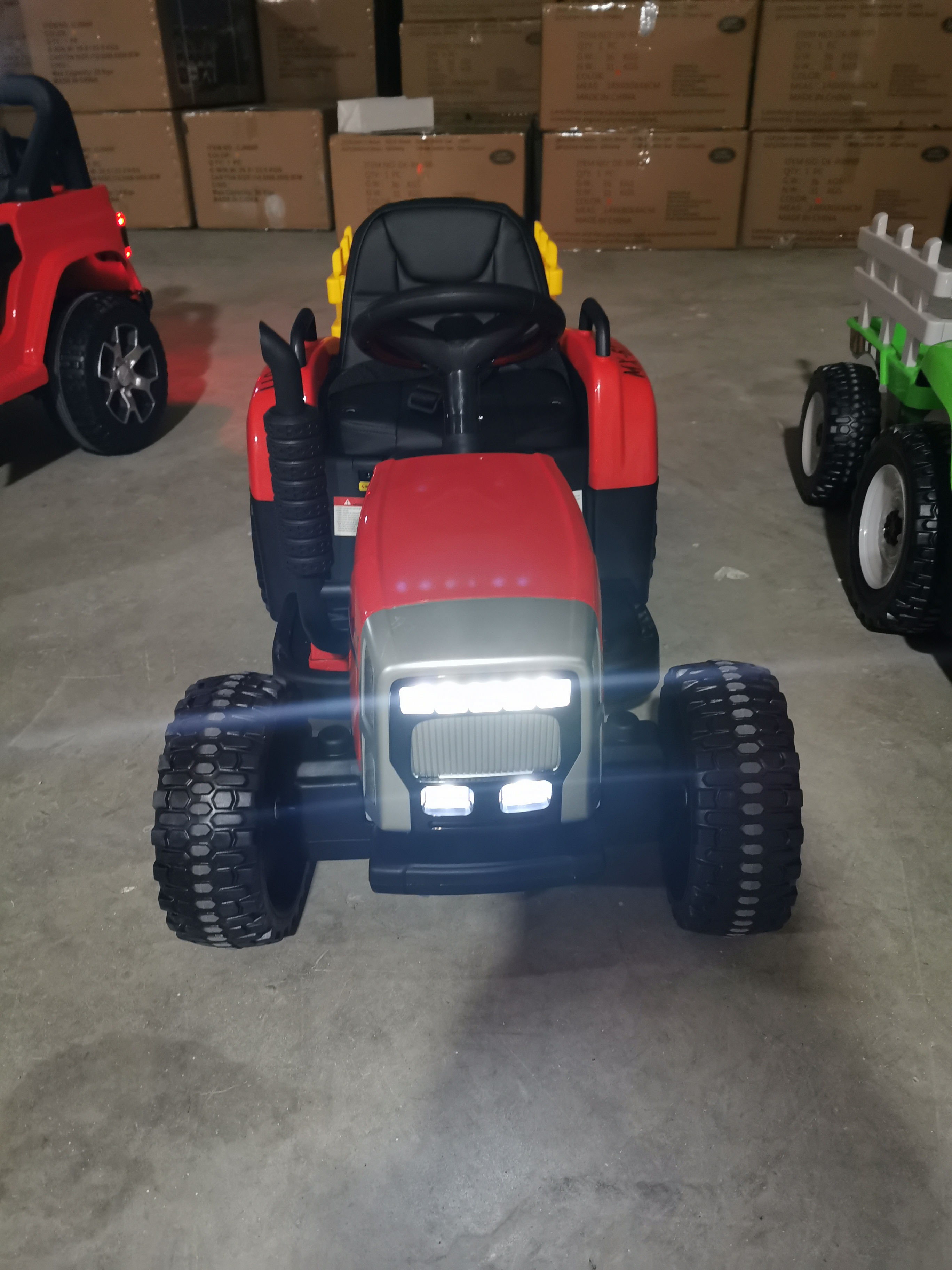 Elektrický traktor s vlečkou, diaľkové ovládanie, MP3, USB, Eva kolesá