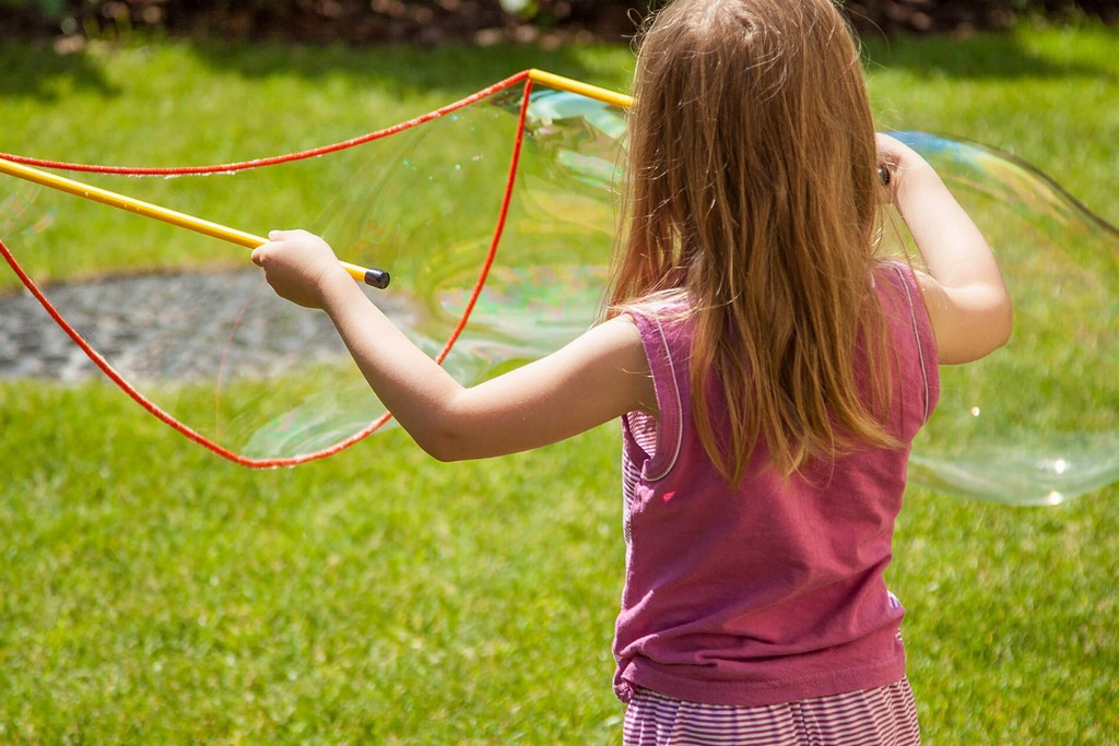bublifuk FRU BLU šnúra + náplň 0,5 L