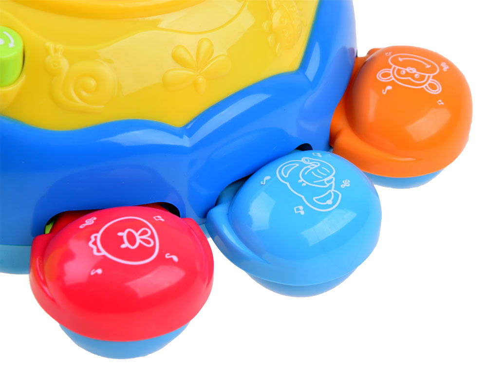 Interaktívna hudobná hračka