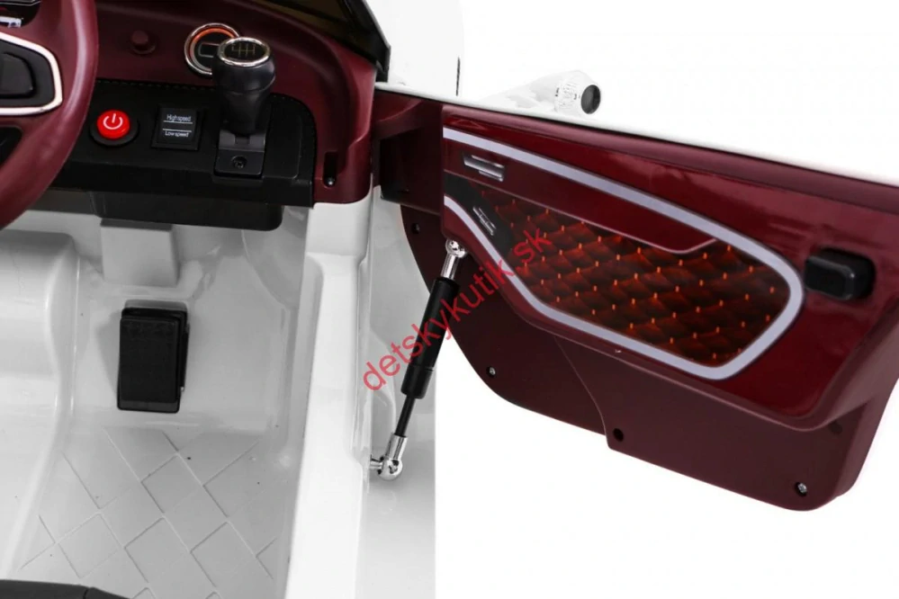 Elektrické autíčko BENTLEY EXP12, biela farba