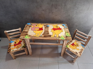 Drevený detský stolík so stoličkami - Macko Pú 